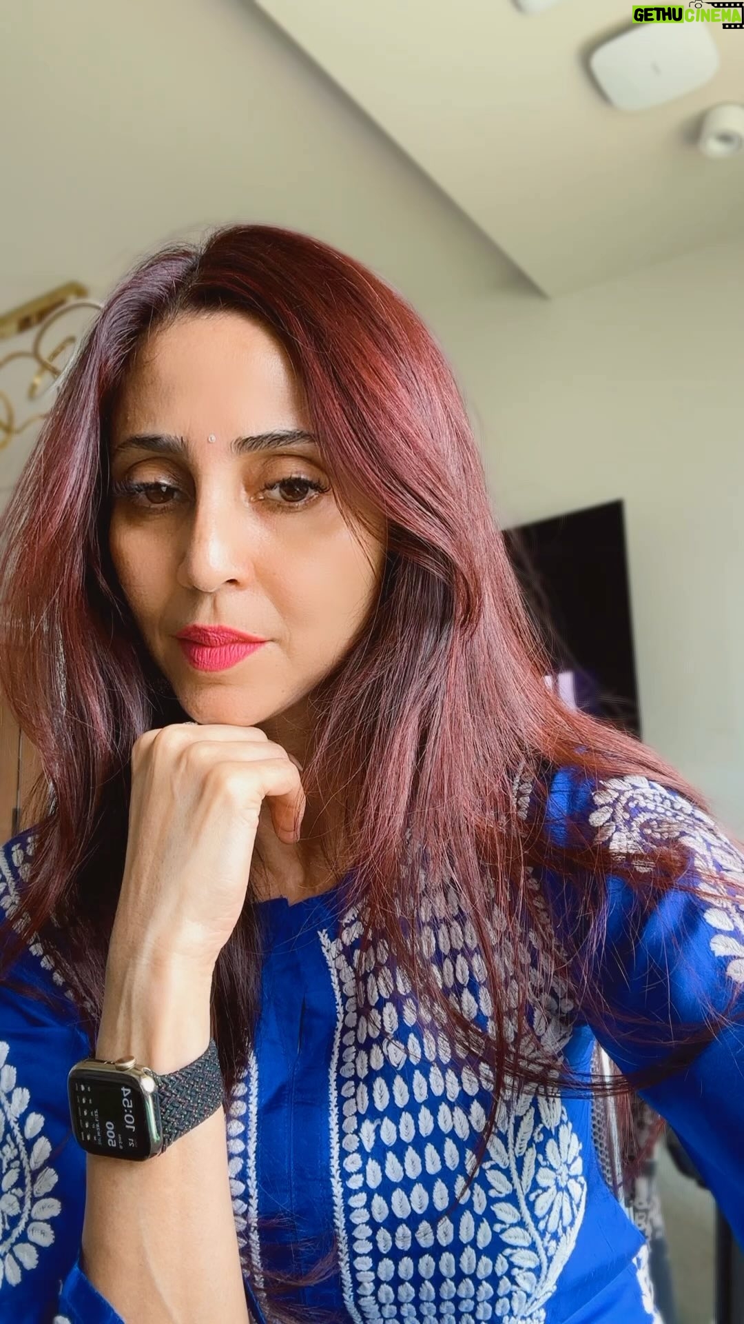 Gautami Kapoor Instagram - Arye deewano mujhe pehechano !!!! 💃💃💃😇😇😇