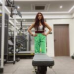 Gautami Kapoor Instagram - The ramp you walk on is the ramp you own!!!! Failed the first attempt but tried again!!!!! If I can do it so can you !!! A big thank you to @theshilpashetty who motivates me and makes me stive better in my fitness journey Concentration, balance and agility put to test 😃