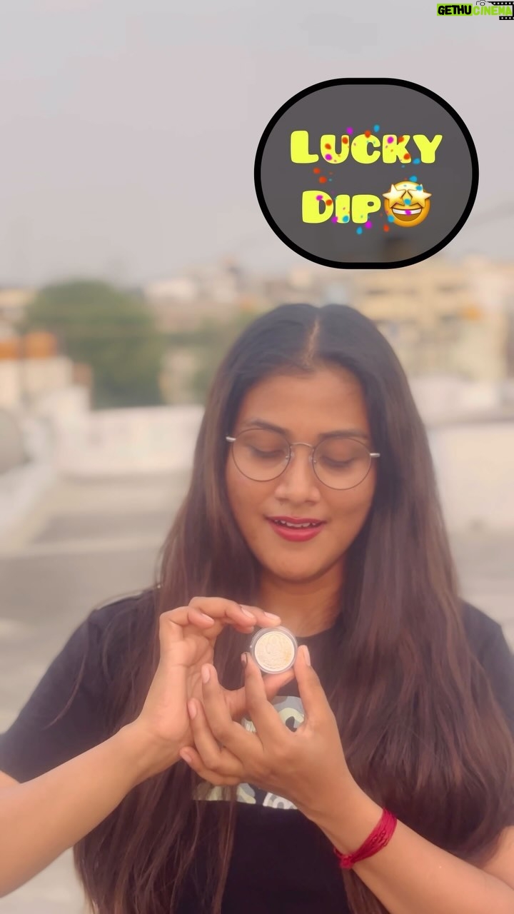 Gauthami Jadav Instagram - LUCKY DIP π€©ππ»ββοΈππ Vana Thailam Every month lucky dip π€ Purchase Vana thailam hair oil @vana_thailam and win silver coins and welcome good luck π€ All the very best to everyone ππ€ To order whatβs app 9108013233 #hair #hairoil #hairoilsforgrowth #haircare #naturalingredients