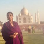 Gauthami Jadav Instagram – 💟🤍 
Attire @tvasta_designstudio 
Pc @abhishekgkasaragod 
#tajmahal #mahal #taj #agra #vacation #love