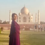 Gauthami Jadav Instagram - 💟🤍 Attire @tvasta_designstudio Pc @abhishekgkasaragod #tajmahal #mahal #taj #agra #vacation #love