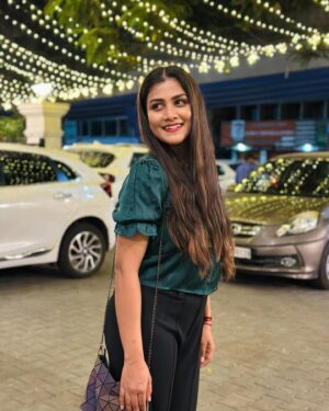 Gauthami Jadav Instagram - 💚🖤