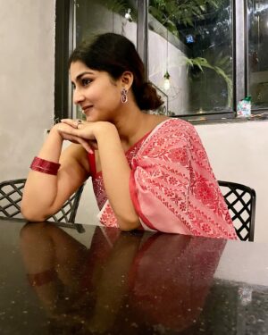 Gayathri Ashok Instagram - ❤️🤍 

#saree
