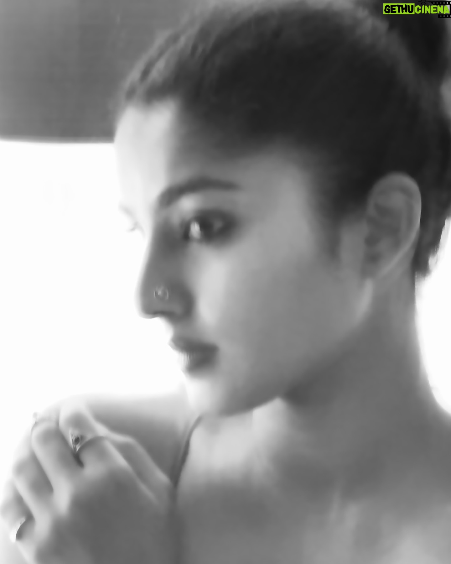 Gayathri Ashok - 3.6K Likes - Found this gem hidden in my camera roll ✨🕊️
#throwback #hiddengem #photoofday #styling #portrait
