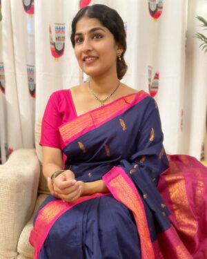 Gayathri Ashok Instagram - A traditional touch ✨🤍

#saree  #traditional  #aesthetic