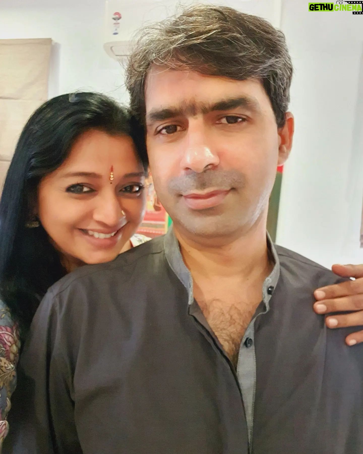 Gayatri Jayaraman - 641 Likes - 15 years of togetherness! Happy anniversary to the man that completes me!