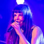 Gaye Su Akyol Instagram - wow what a week it was♥️ just got back from a 4-day Netherlands tour with beautiful memories, endless laughs, new friends, collective dreams, exhausted legs and great photos🐉❤️‍🔥 I’m gonna share millions of photos from Tilburg, Rotterdam, Deventer, Haarlem soon coz why not be canlarım 📸 Ton Ellenboek #anatoliandragonworldtour2024