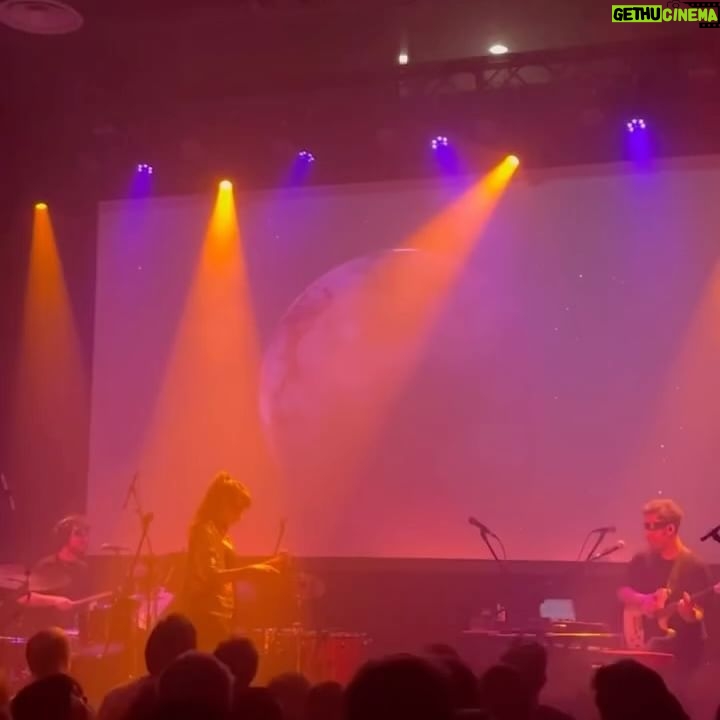 Gaye Su Akyol Instagram - The last couple of days were magic🛸✨ thanks for bringing your starry skies with you my loves 26.04 - BE - Brussels - Botanique 28.04 - PL - Warszawa - Pardon To Tu #anatoliandragonworldtour2024