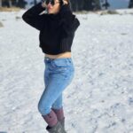 Geetashree Roy Instagram - Dear Mountain, Nothing's gonna change my love for you. You oughta know by now how much I love you One thing you can be sure of I'll never ask for more than your love.. Forever Yours❤️