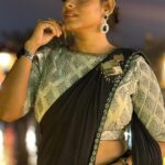 Geetashree Roy Instagram - Coz it’s trending….🥰🥰 #reels #dance #trendingreels #instareels #trending #🥰🥰 #teribaatonmeinaisauljhajiya #jabdekhubanerilaalpiliakhiyaan