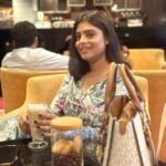 Geetashree Roy Instagram - Saturday Evening… Time to chill with latte.😊 #saturday #caffelatte #coffeelover #poser