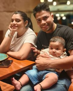 Geetashree Roy Instagram - Happy 1st Birthday Bobo.. We love you..❤️ 🎂❤️ @soujit_thelilguy ❤️🧿❤️