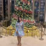 Geetashree Roy Instagram - May your holiday season sparkle with love and laughter.✨❤️✨ #christmastime🎄 #lights #happiness #sparkling #trending
