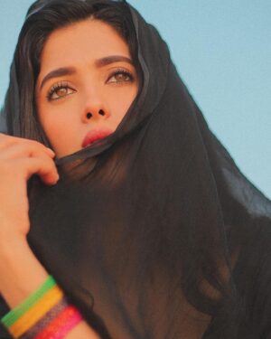 Geethika Tiwary Instagram - Ye ♥️tum bin kahi lagta nahi hum Kya Kare ♾️