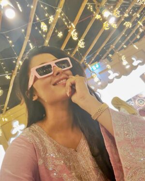 Geethika Tiwary Instagram - 🤍♾️