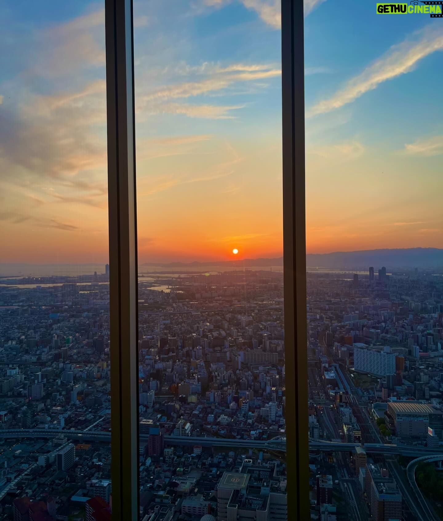 Gelsea Mae - 3 Likes - Golden hour hits different in Osaka. ๐โค๏ธโ๐ฅโจ
#60FloorsUp #Harukas300
-
-
-
#Osaka #Japan #Sunset #sunsets #honeymoon #Osaka #honeymoondestination #honeymoontrip #japan #japanfood #japanlife #japanphotography #honeymooning #tokyotravel #japanawaits #japanfoods #cherryblossomseason #japancherryblossom #japancherryblossoms #japansunset #osakasunset #goldenhour #skyline #lalaland