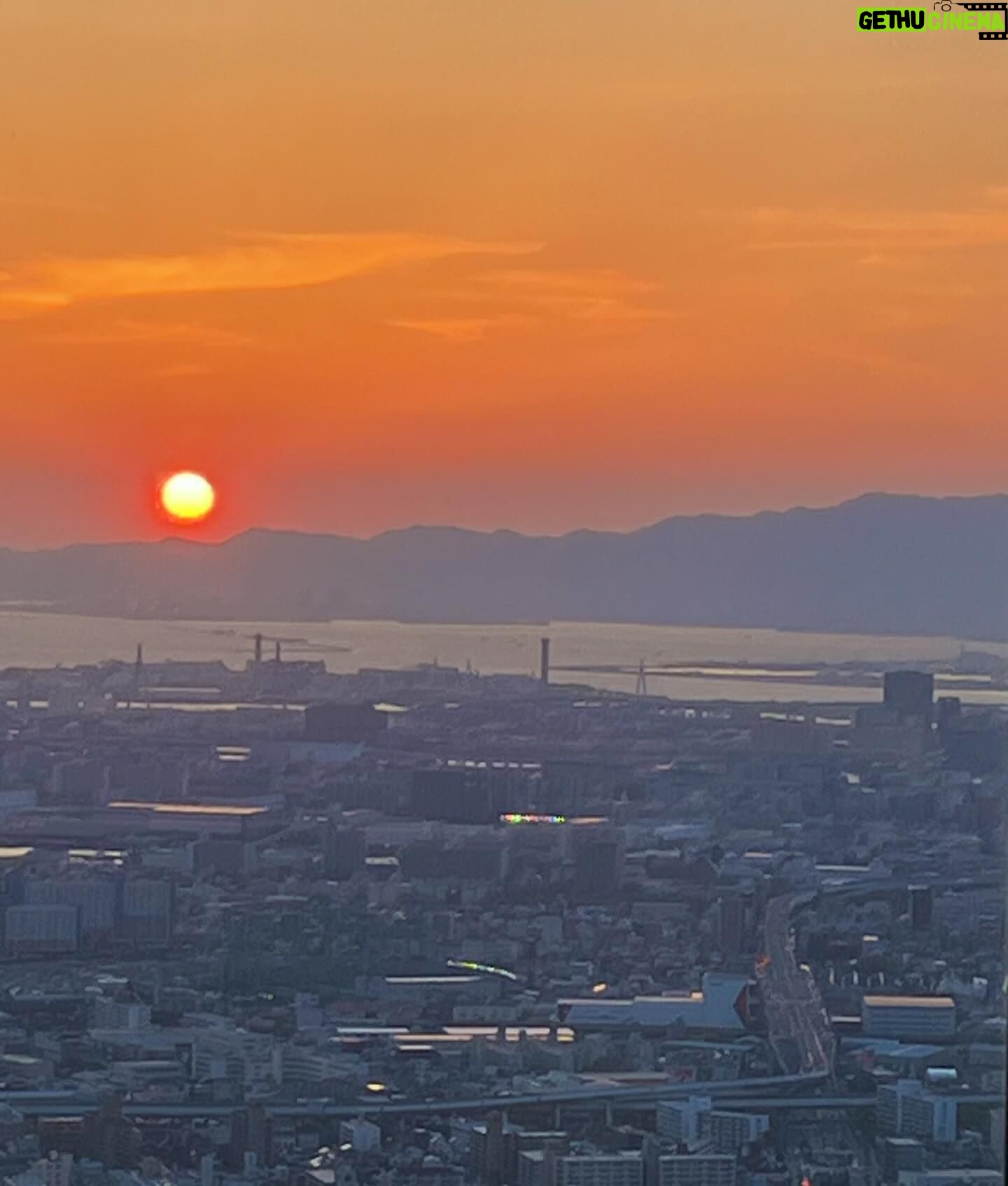 Gelsea Mae - 3 Likes - Golden hour hits different in Osaka. ๐โค๏ธโ๐ฅโจ
#60FloorsUp #Harukas300
-
-
-
#Osaka #Japan #Sunset #sunsets #honeymoon #Osaka #honeymoondestination #honeymoontrip #japan #japanfood #japanlife #japanphotography #honeymooning #tokyotravel #japanawaits #japanfoods #cherryblossomseason #japancherryblossom #japancherryblossoms #japansunset #osakasunset #goldenhour #skyline #lalaland
