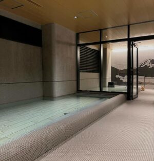 Gelsea Mae Instagram - Indulged in pure relaxation at @hotel_androoms with a blissful soak in their onsen bath, a satisfying breakfast buffet, and late-night complimentary soba noodles! 🤍☁️✨ #HotelAndrooms #Osaka 
-

#sponsored #ad #honeymoon #Osaka #honeymoondestination #honeymoontrip #japan 
 #japanfood #japanlife  #japanphotography #honeymooning #tokyotravel #japanawaits #japanfoods #cherryblossomseason #japancherryblossom #japancherryblossoms #onsenbath #onsen #breakfastbuffet #sobanoodles
