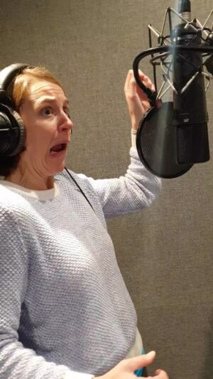 Gemma Whelan Instagram - "Working" 🐱