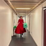Gemma Whelan Instagram – Last one @nationaltheatre #underdogplay let’s have you!