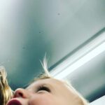 Gemma Whelan Instagram - Beautiful valuable precious work-life chaos...🎥📺👶🏼👧💕oh hello Sunday.... 😴 ...