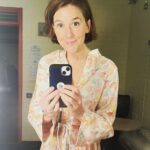 Gemma Whelan Instagram – Last night – talking about true crime @leedsintfest @leedsplayhouse with some fascinating people – worth the 12 hour round trip…!! Thank you for having me, and for the cheese and tea on arrival – perfection 🧀 🫖 💕