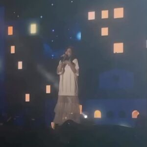 Genie Chuo Instagram - 睽違6年的時間
再次以歌手身份回到屏東演出
這是第一次參加 #屏東三大日音樂節 
我參加的是-經典歌曲之夜
謝謝台下的你們既熱情也熱烈
玩的很開心
影片出自網友之手
他拍的我都好看了🫶謝謝你
謝謝 #三立電視台  #屏東  #屏東縣政府 
還有台下的每一個你/妳