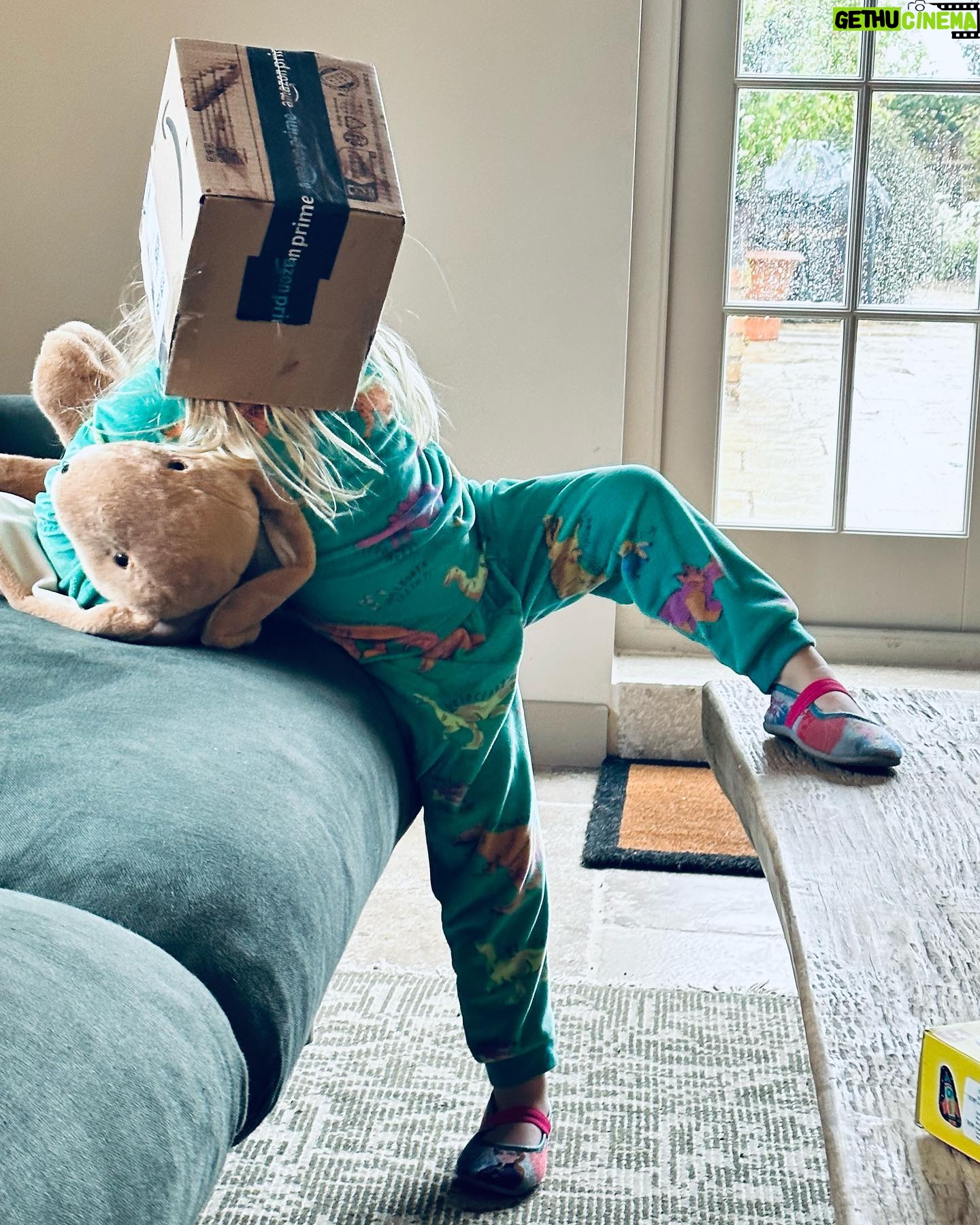 Georgia Tennant Instagram - #bankholidaymonday