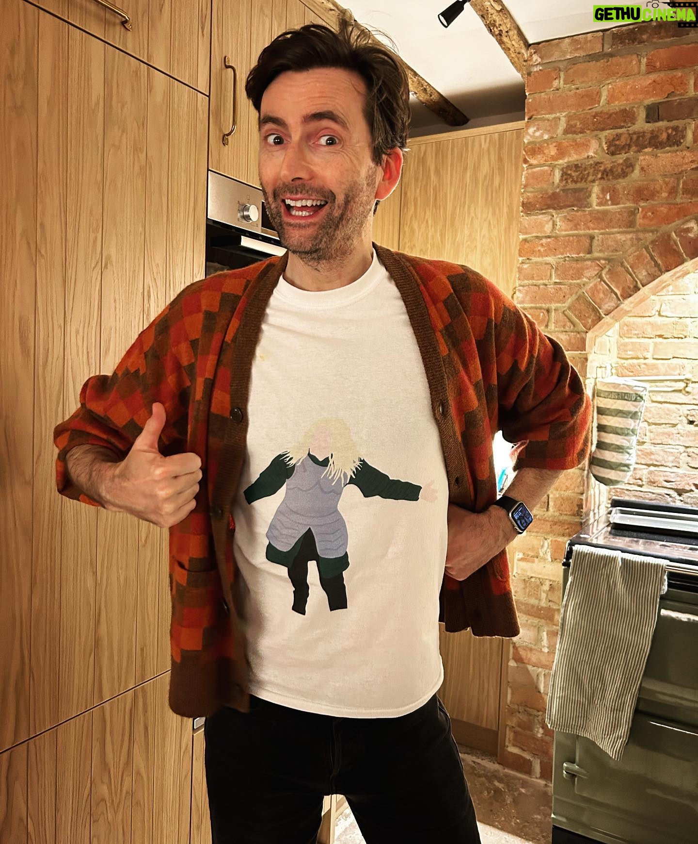 Georgia Tennant - 57.8K Likes - #aegonmytshirt