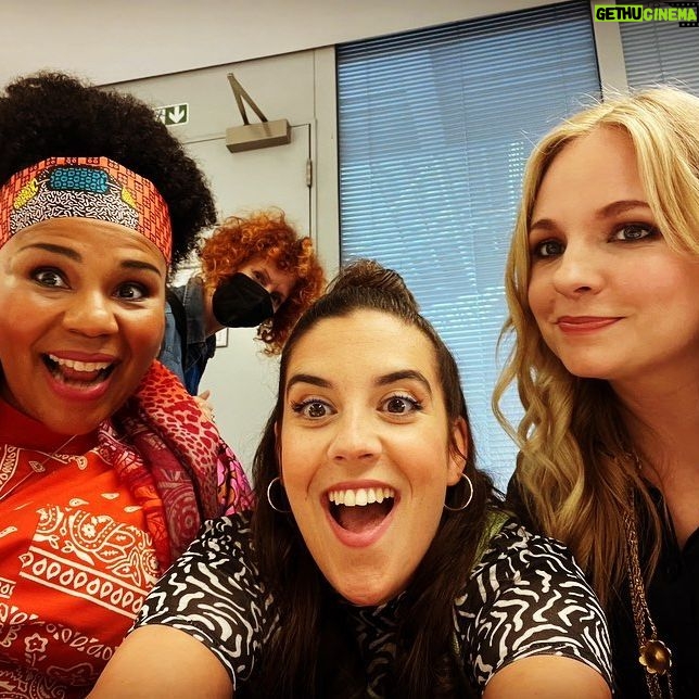 Georgia Tennant Instagram - You can now stream all episodes of #thehornesectiontvshow on #all4 .I hope you enjoy watching it as much as I did making it (to clarify that was LOTS). @camilleucan @destheray @timmahendran @hornesection @sharimakeup 🐤