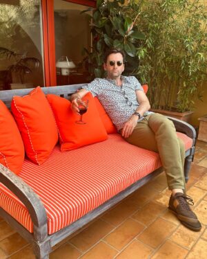 Georgia Tennant Instagram - 40 hours in #Sorrento celebrating @christianbrassington surviving 40 years on the planet. @jenniefava you are the ultimate surprise party planner. Mine next? @leblonlondon @marinapiccola73 @la_minervetta @mrandmrssmith @ilbucosorrento #🍋 (and thanks to everyone who had our kids. Takes a village. Or most of west london)