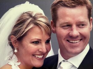 Georgie Gardner Instagram - 20 years married and after the highs, the lows and lots of in between …. still a lot of love and so much more to explore together with this handsome rooster! ❤️