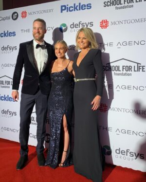 Georgie Gardner Instagram - Another smashing success raising $$ & awareness for @schoolforlifefoundation. So thrilled for founder & CEO @annabellechauncy & clearly we are both blinded by the generosity of supporters! 😂#educationmatters #schoolforlife #sflball