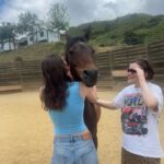 Georgie Henley Instagram - pt2 (look at that horse look at that horse look at that horse)