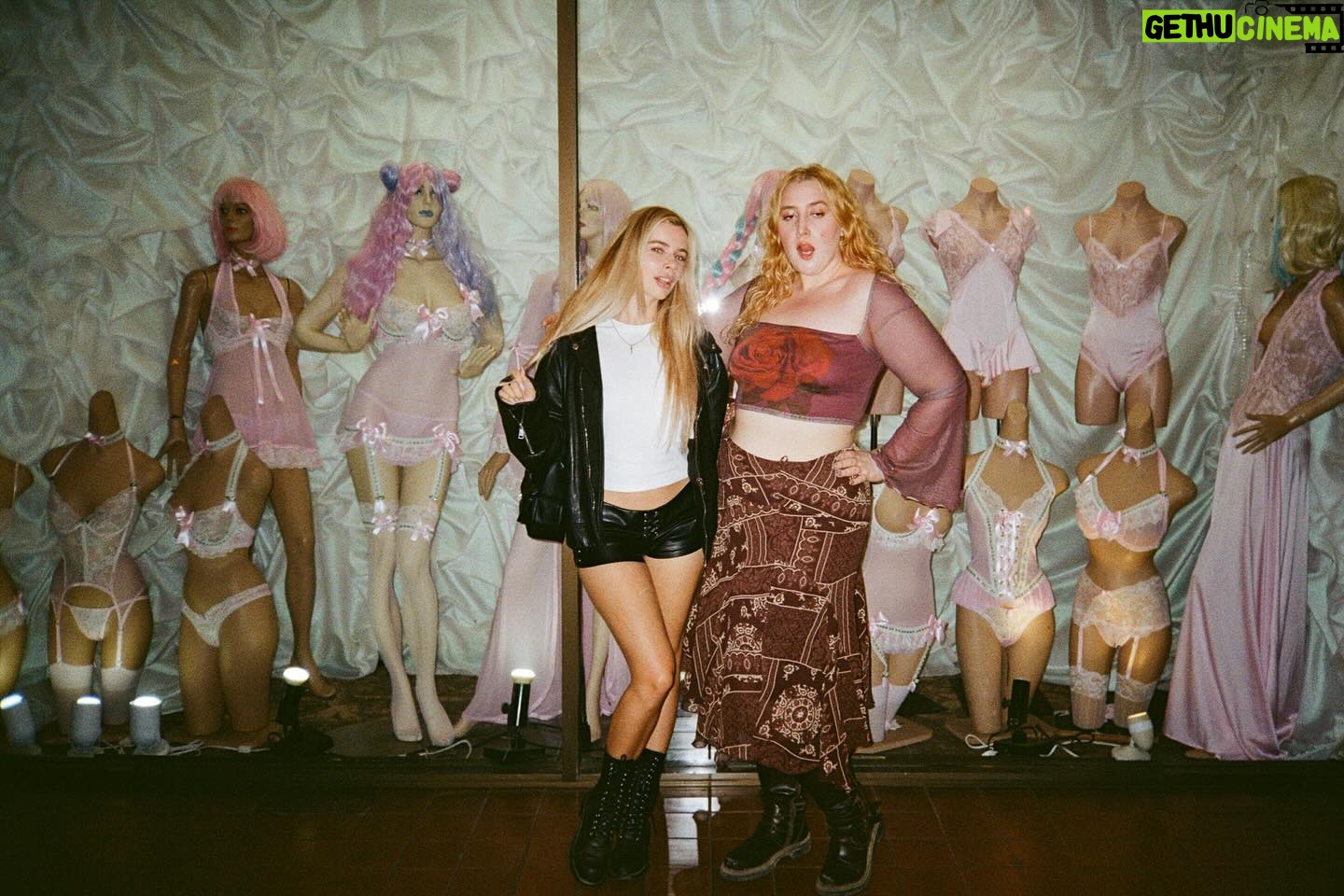 Georgie Henley Instagram - city of angels pt1