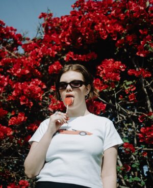 Georgie Henley Instagram - 🚘🌹🍒❤️ @caryn7