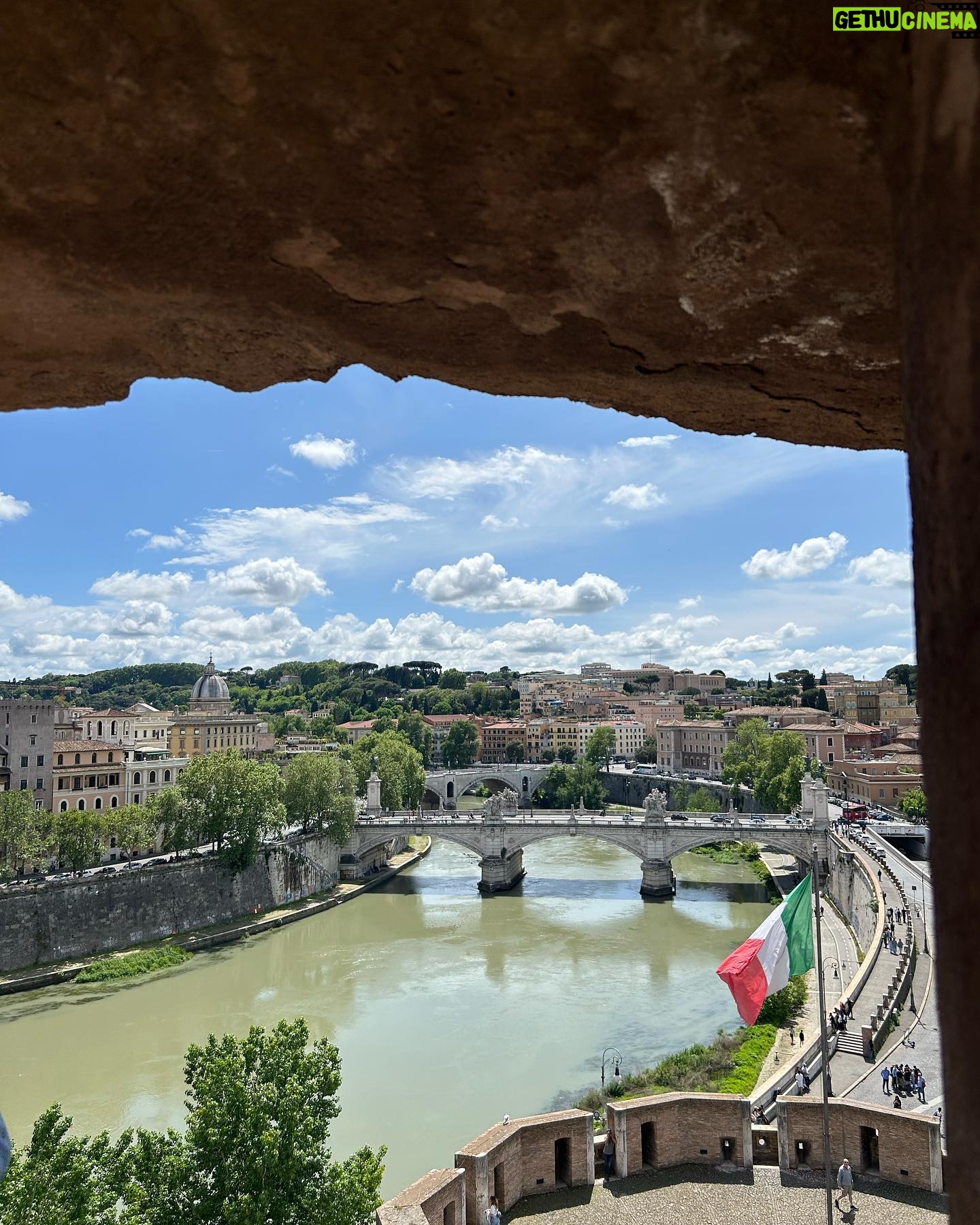 Georgina Campbell - 2.5K Likes - A weekend in Rome 💚🤍❤️
