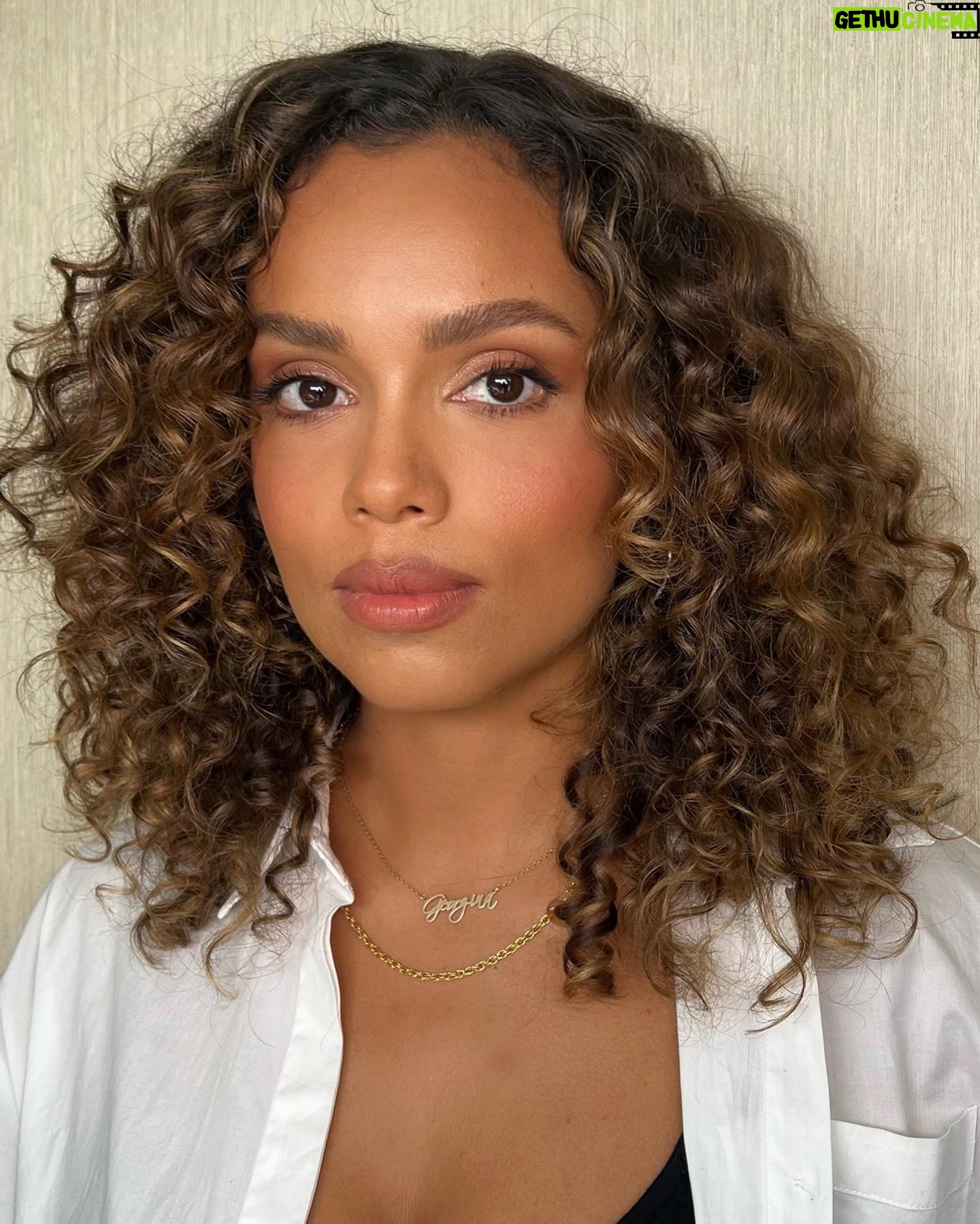 Georgina Campbell - 3.2K Likes - It’s been a fun week of dress up, thank you @cherishbrookehill and @cynthiaglam for making me feel flawlessss ❤️ styled by moi 💋#barbarian #press