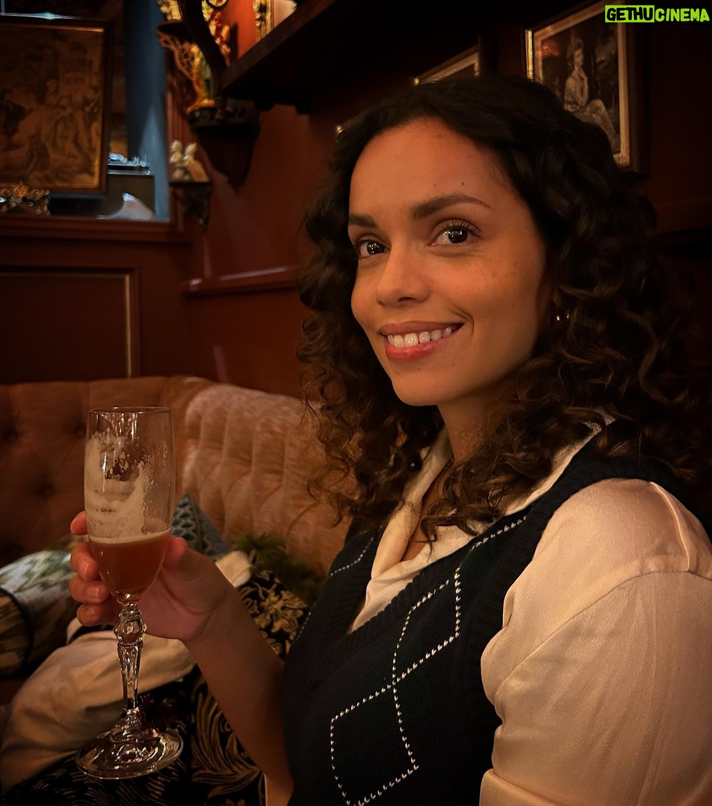Georgina Campbell - 3.2K Likes - When the photographer is cute 👀
