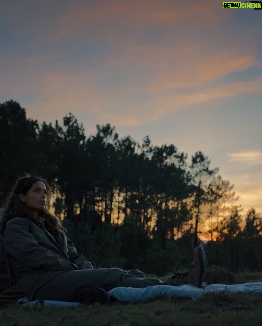 Georgina Campbell - 2.7K Likes - Stop right now! I’m pretending to be a park ranger in the movie #lovelydarkanddeep and it’s currently available on @primevideo and @appletv
I had a lovely time, with lovely people in Portugal. If you do see it, I hope you enjoy it!