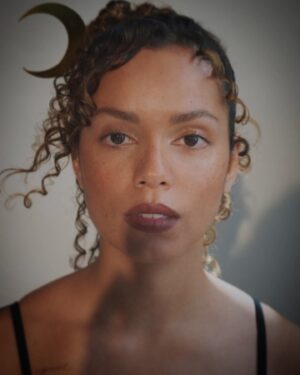 Georgina Campbell Instagram - @contentsbeaute