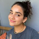 Geraldine Viswanathan Instagram - In honour of Ariana’s engagement here is a slide of some strong eyeliner moments. If Ari has taught me anything, it’s that eyeliner can change everything. 🖤