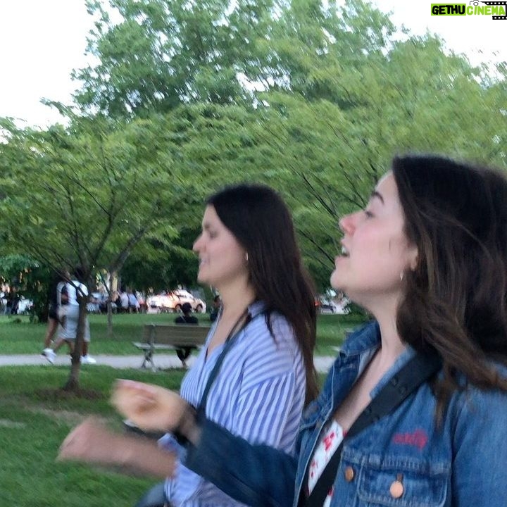 Geraldine Viswanathan Instagram - In celebration of @brokenheartsgallery being available on VOD and DVD everywhere here are some fav BTS moments; 1. it’s called choreography, ever heard of it. 2. some of us have been on Broadway. 3. again, Broadway. 4. our obsession w the scream at the beginning of “sweet but psycho” begins. 5. warming up my gorgeous voice with iced creams. 6. I am the same as Normani 7. @sonymusic sign us already