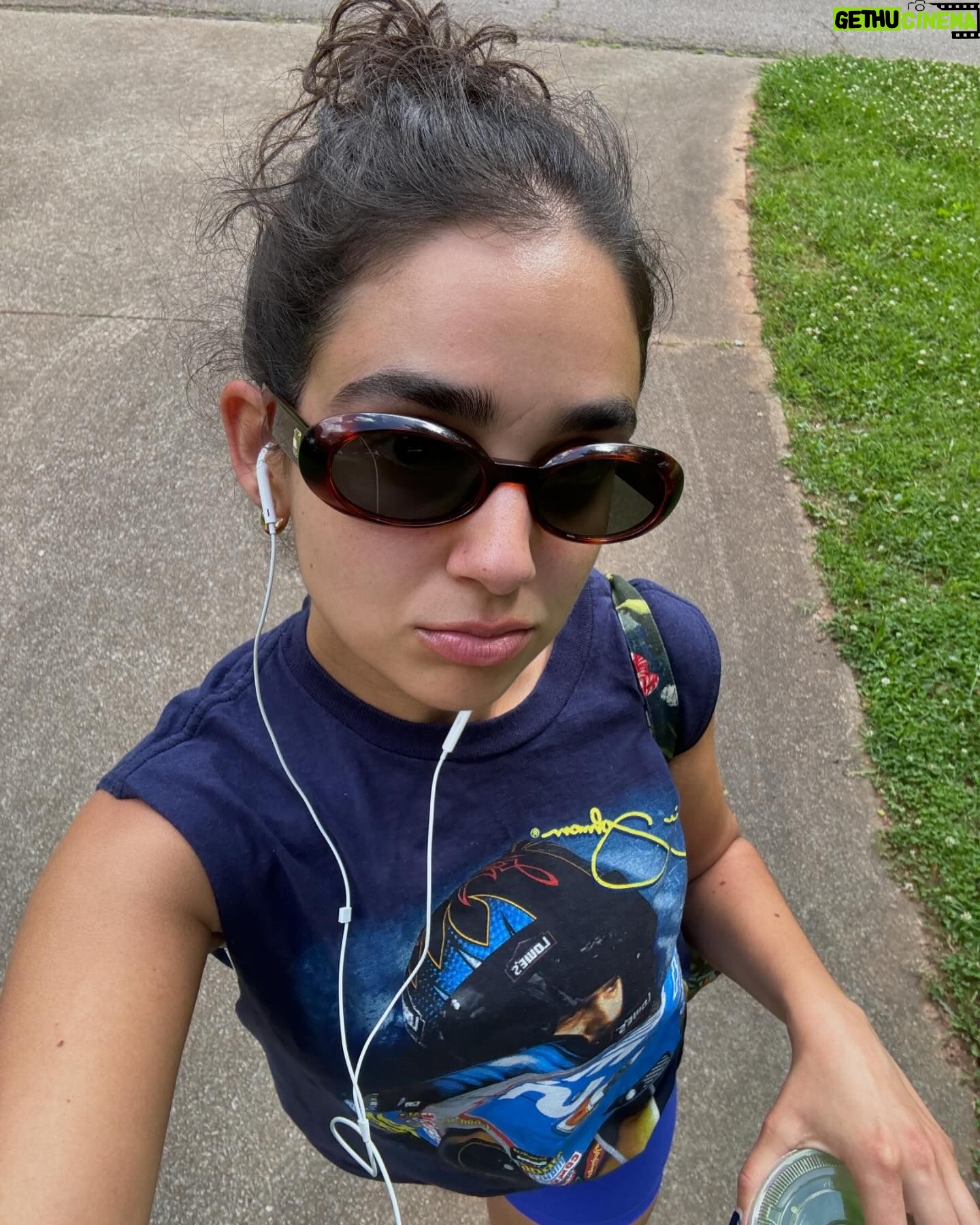 Geraldine Viswanathan Instagram - keep krankin everybody