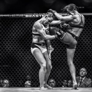 Germaine de Randamie Instagram - Once you put the gloves on, they never come off, It’s a lifestyle. You don’t choose it, it’s chooses you!! 

#germainederandamie #ufc #ufcfighter #blessed #unbreakable #teamironlady #ironlady #holland #utrecht #gold #athlete #fitdutchie #fitgirl #mma