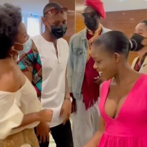 Gessica Généus Instagram - Swipe——>>>Un autre vent vient de souffler sur notre peuple... Surtout pas n'importe lequel, UN VENT D'AFRIQUE.Donc FREDA fait sa route. 

Laisse-la continuer ainsi. Car, elle cherche, elle touche des coeurs, et change des mentalités sans faire de bruits. L'ESPRIT DE FREDA voyage... KITE LI FÈ WOUT LI KOTE LI VLE ALE!

Nou se FREDA! @sonartlive Mèsi pou chak grenn mo sa yo!!! Remise de l’étalon d’argent par Abderrahamane Sissako président du Jury de la compétition internationale. C’est la première fois qu’un film de La diaspora concours pour la compétition long-métrage et qu’une réalisatrice de la diaspora remporte un Grand Prix au Fespaco ! Bravo à tous ! Vous êtes Freda ! Le film a reçu deux Prix !!! Le second étant le prix du meilleur son : grand bravo Thomas @tomvanpot Roudie et Joël Rangon le mixeur qui est Martiniquais. 🥂🥳😘💓 @fredafilmnan