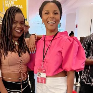 Gessica Généus Instagram - When you don’t know how to act because @davidandrecollection made you a cute outfit and the BadAss @mattidomingue give you a make up that is making you glow !!! And on top of it you are surrounded by Haitian excellence!!! And on top top top FREDA wins 2 AWARDS THIS WEEK END @jmgigon @faissol_fahad @fredafilmnan @pascale_solages @miamifilm @fifdh.geneve @ayitiimages @rachelle_salnave @daughtersoftressie THANK YOU all who came to see the film and celebrated with us !!! Le film #Freda a remporté hier 2 nouveaux prix. Il s’agit du grand prix de la 39e édition du festival de film de Miami, @MiamiFilmFest et le grand prix de fiction du 20e Festival du film et forum international sur les droits humains à Genève,Suisse.