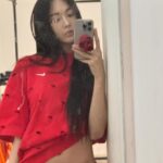 Geum Sae-rok Instagram - ❤️🧡🖤