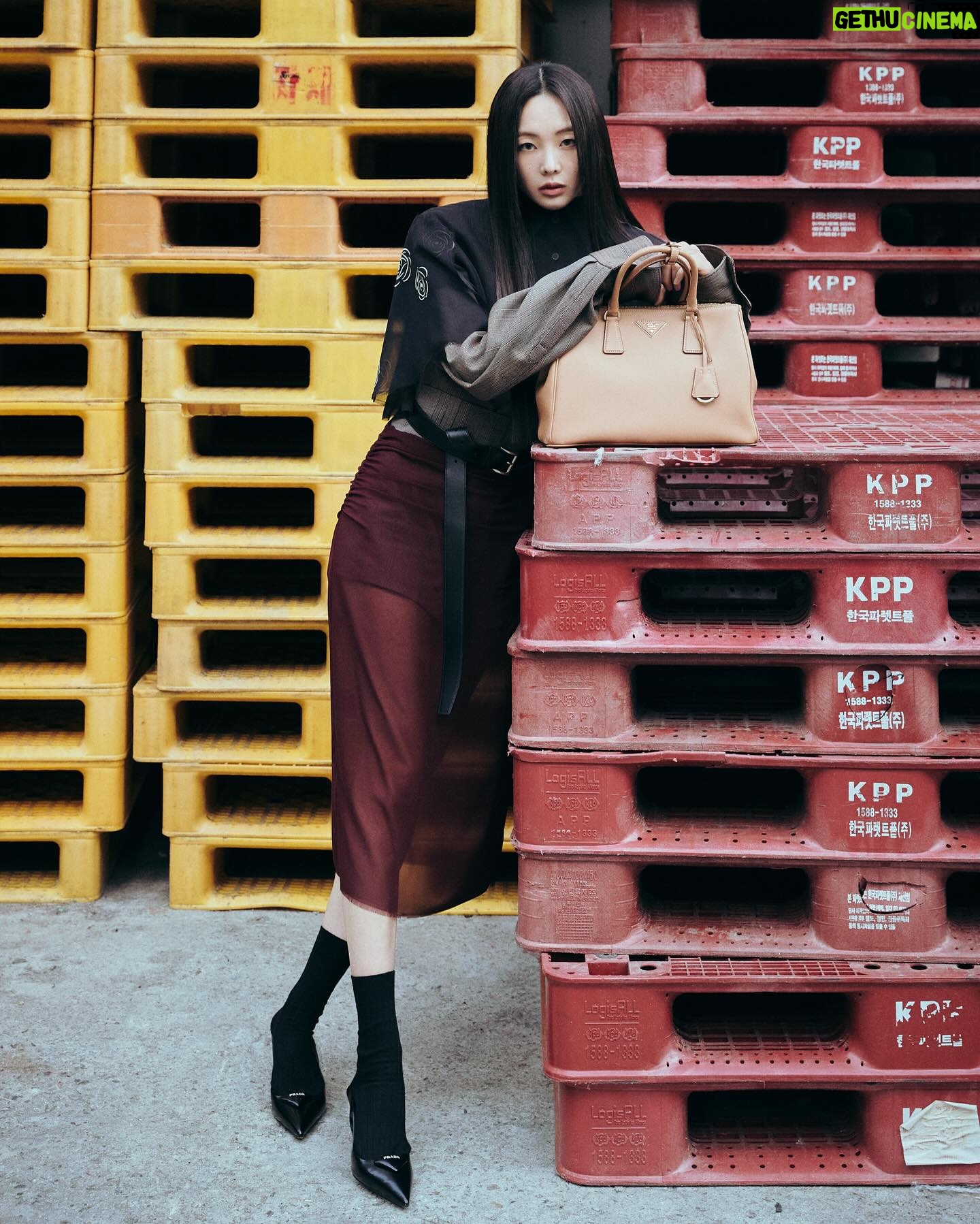 Geum Sae-rok Instagram - #PradaGalleria #adv
