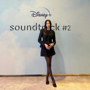 Geum Sae-rok Instagram - @disneypluskr @steveshnoh @demian_isme @jeonhaejinii @seung_woo87